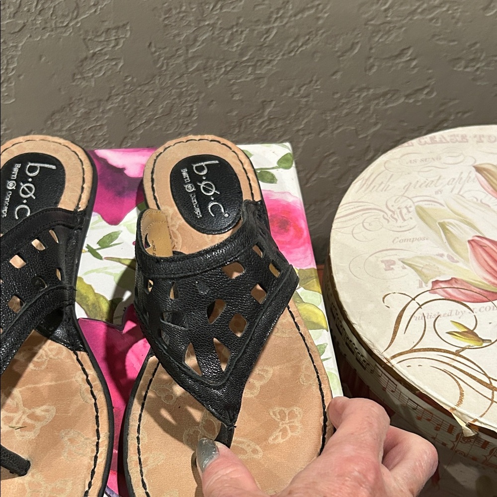 b.o.c. Women's Black Cutout Sandals